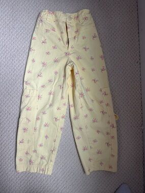 Yellow Floral Cargo Pants Zara 7/8 girl